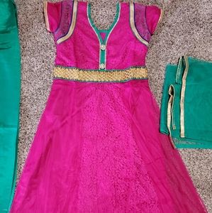 Bundlw Kids brand new dress